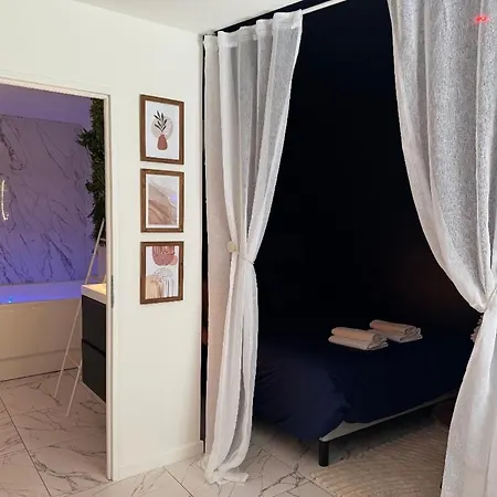 Appartement La Secret - De Luxe Avec Jacuzzi Livron-sur-Drôme